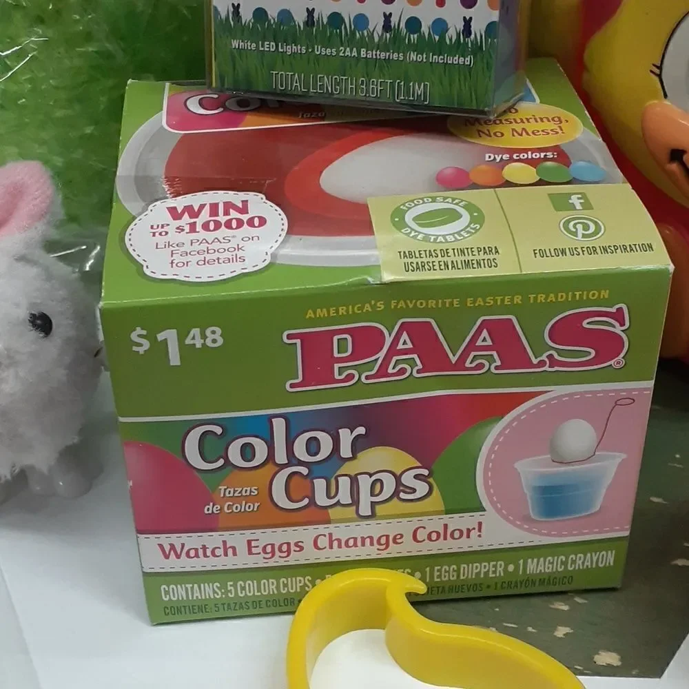 Huge Peeps themed Easter‎ Basket, blow mold bucket & more.